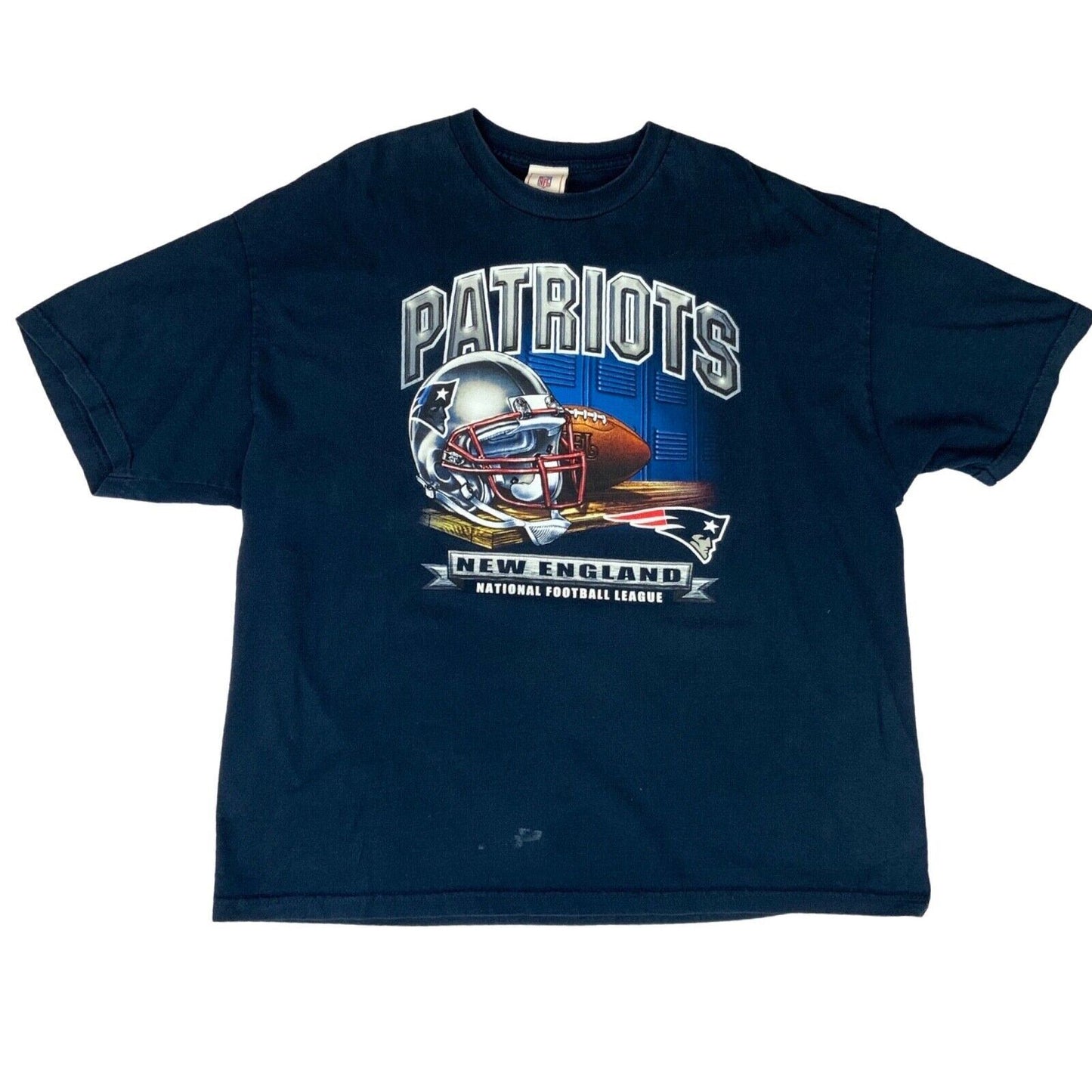 Vintage New England Patriots National Football League Graphic T-Shirt XXL