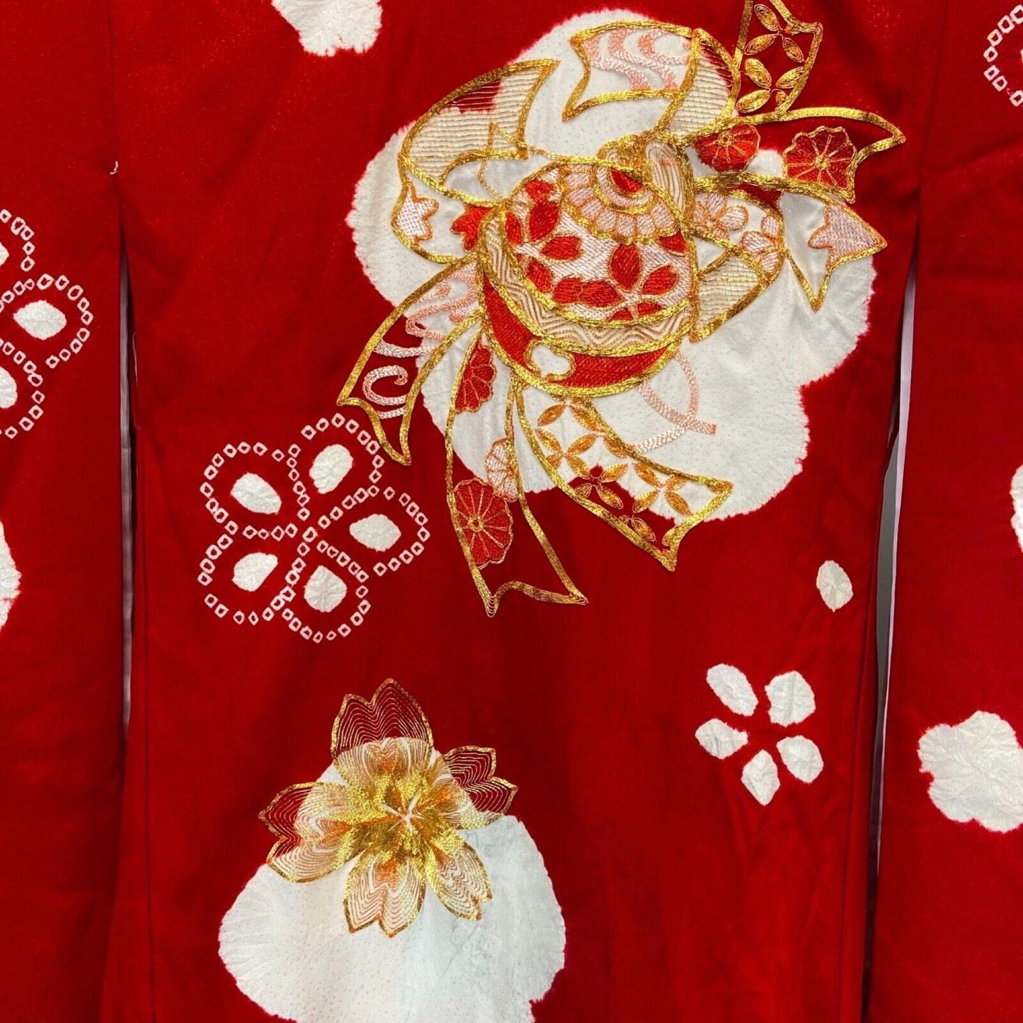 VTG 80s 90s Red White Gold Silk Geometric Pattern Embroidered Haori Kimono XS