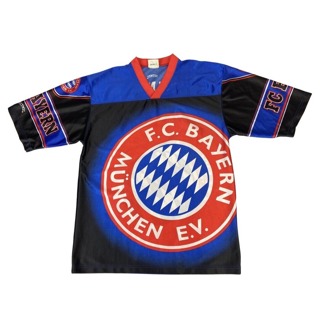 Vintage 90's Nutmeg Mills F.C. Bayern Munchen E.V. T-Shirt Jersey Large