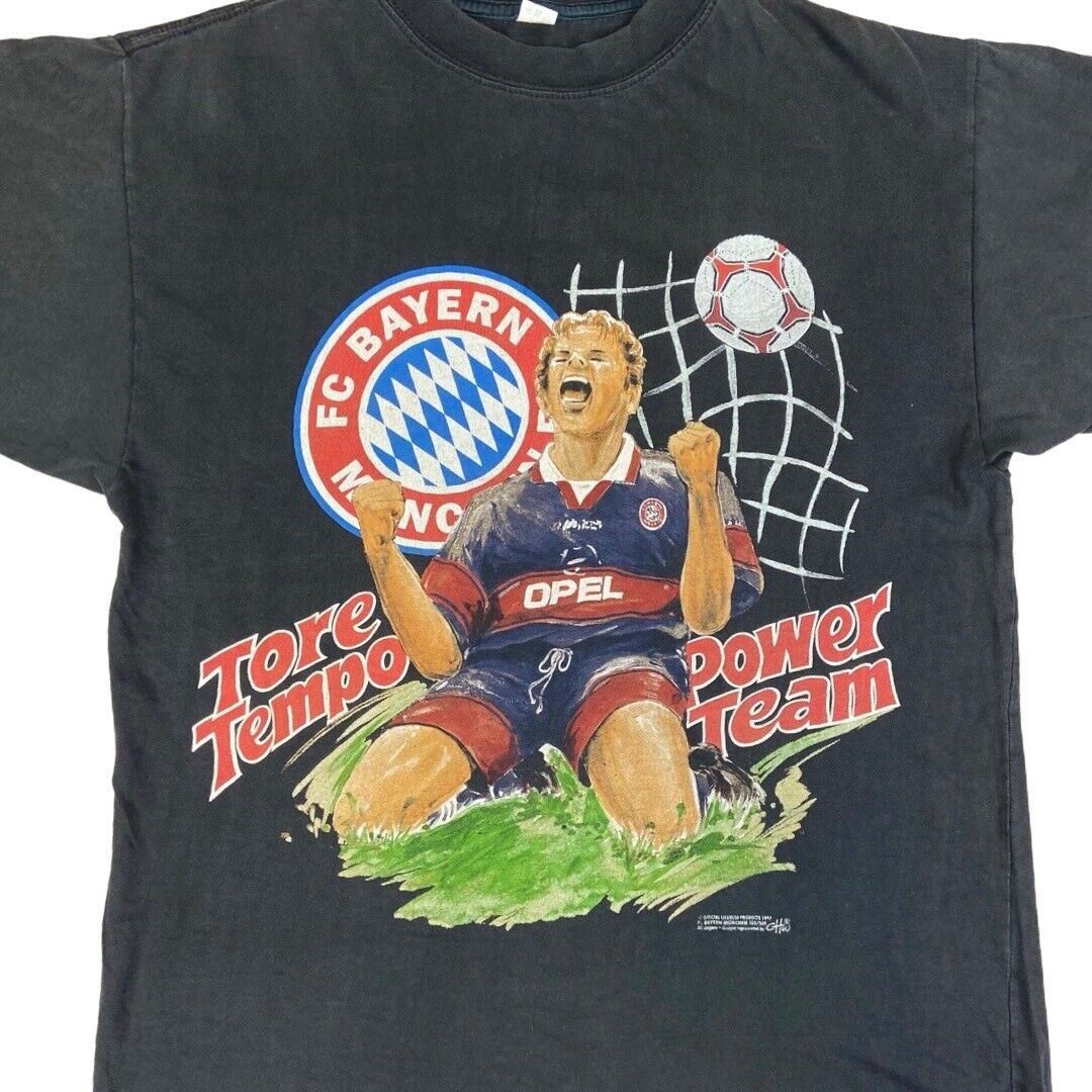 Vintage Rare 1997 Black Bayern Munich Graphic Print T-shirt S
