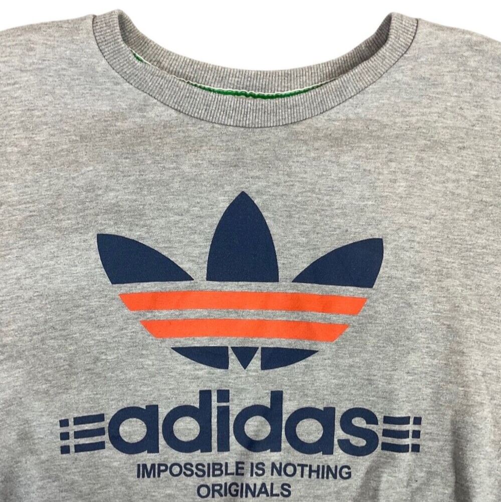 Vintage 90s 00s Grey Adidas Trefoil Logo Spellout Print Crew Neck Jumper M L