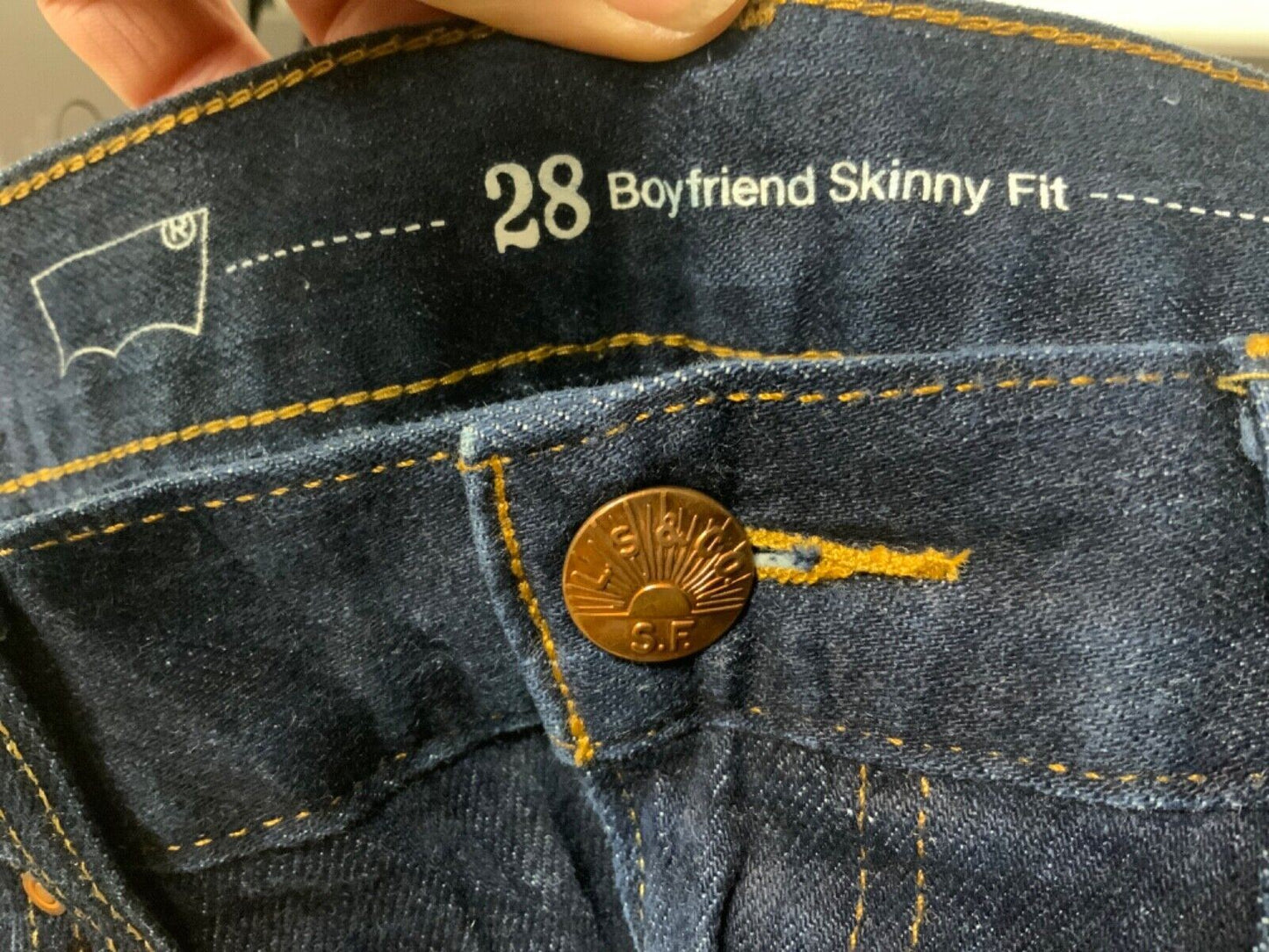 LADIES LEVIS PREMIUM SELVEDGE 511 BOYFRIEND SKINNY FIT STRETCH JEANS 28 W 32 L