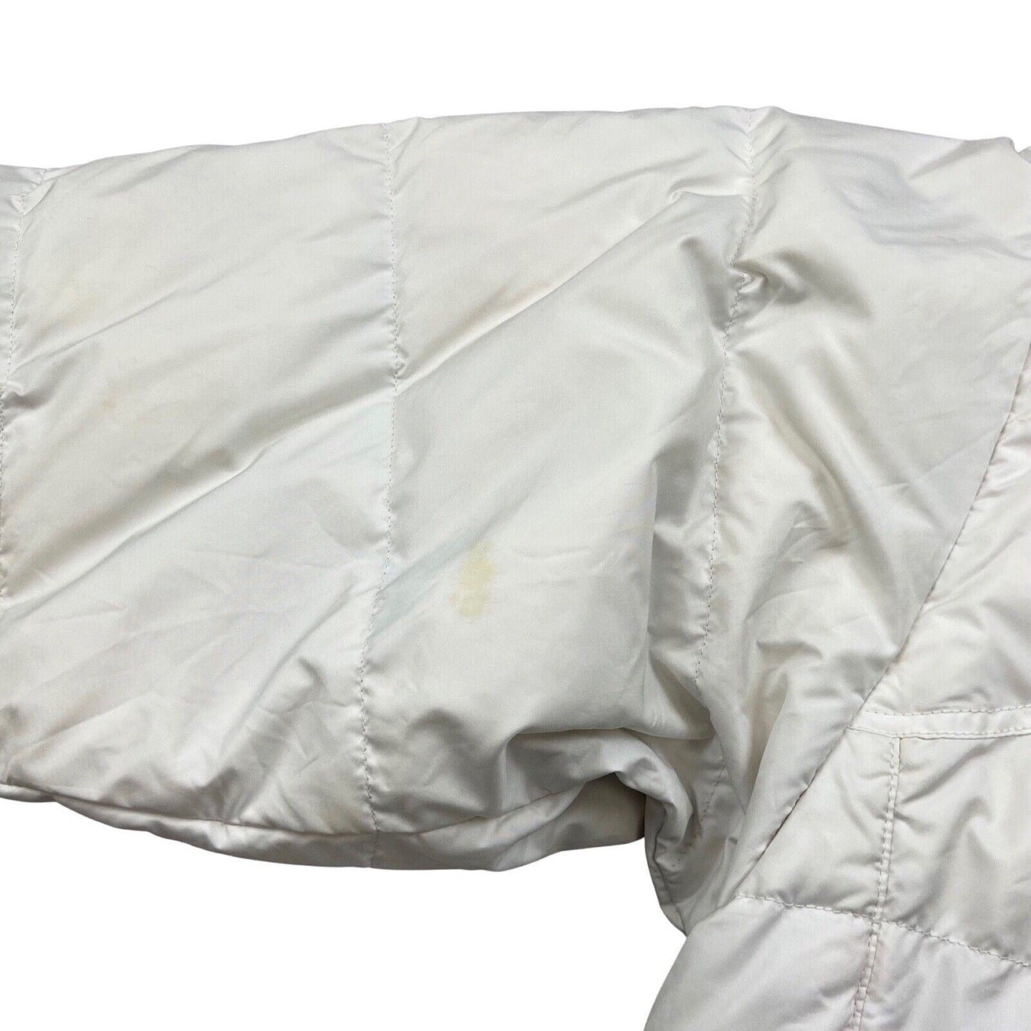 2000s White North Face 700 Womens Puffer Jacket Medium