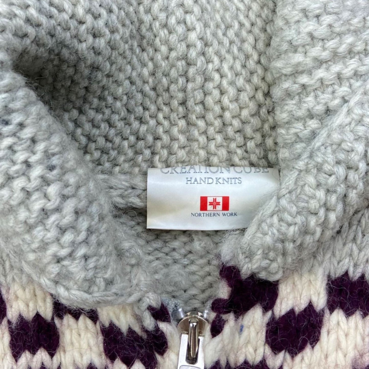 VTG NATIVE CANADIAN AMERICAN COWICHAN INDIAN HAND KNIT CARDIGAN 45” (42) L
