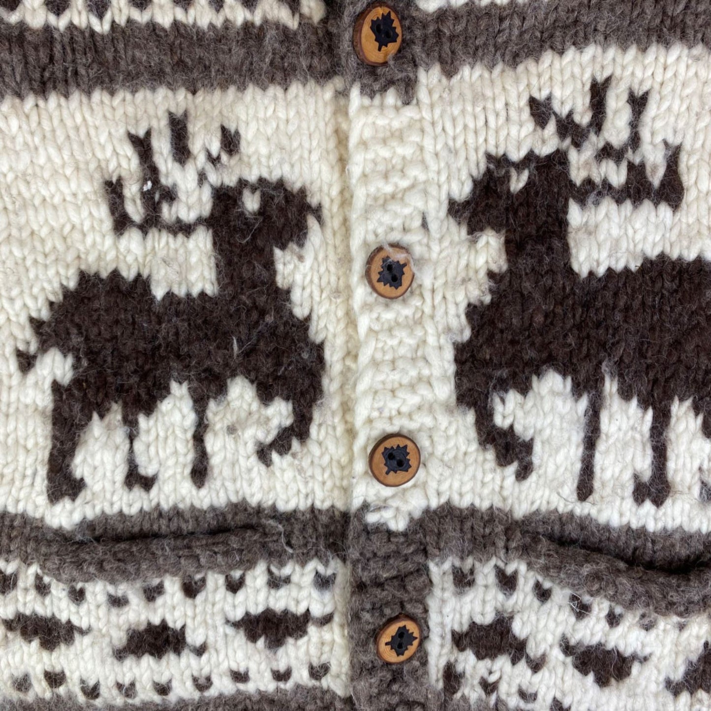 VTG NATIVE CANADIAN COWICHAN INDIAN HAND KNIT CARDIGAN ROCKABILLY HOT ROD S 38”