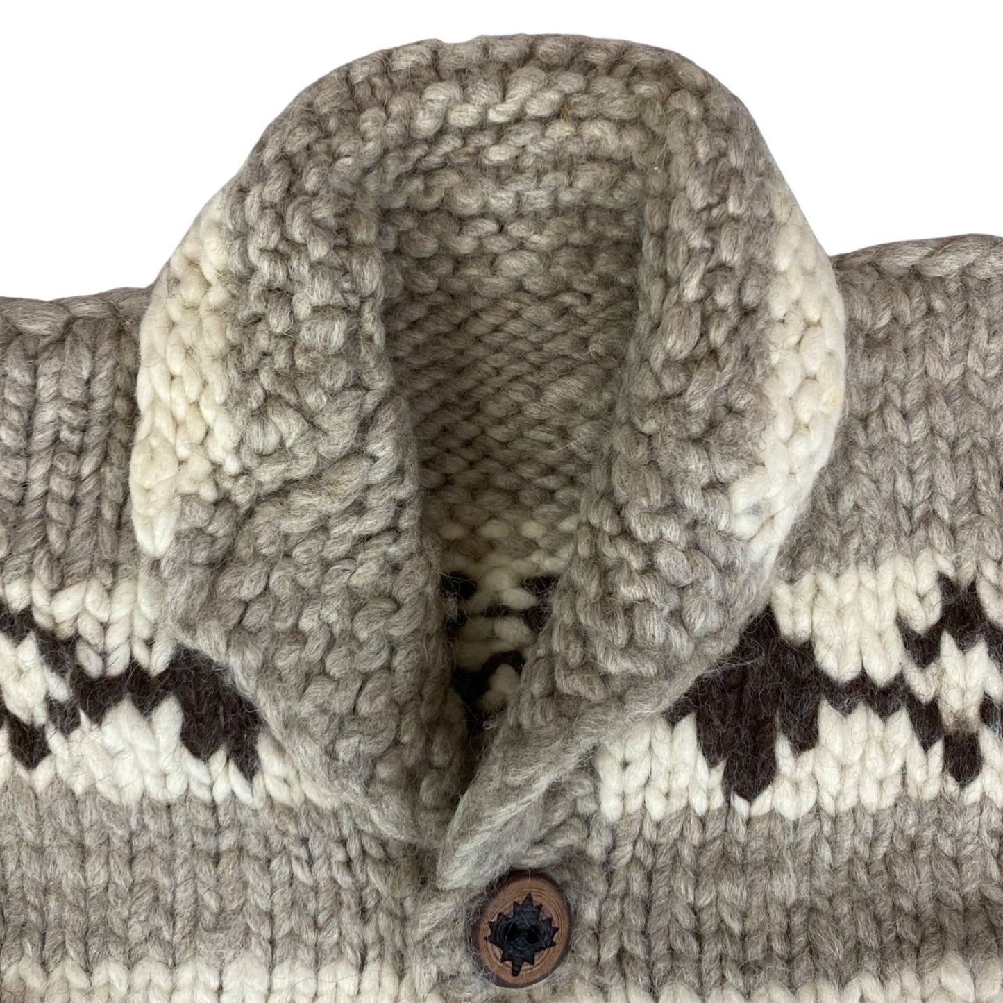 VTG NATIVE CANADIAN COWICHAN INDIAN HAND KNIT CARDIGAN ROCKABILLY HOT ROD S 36”