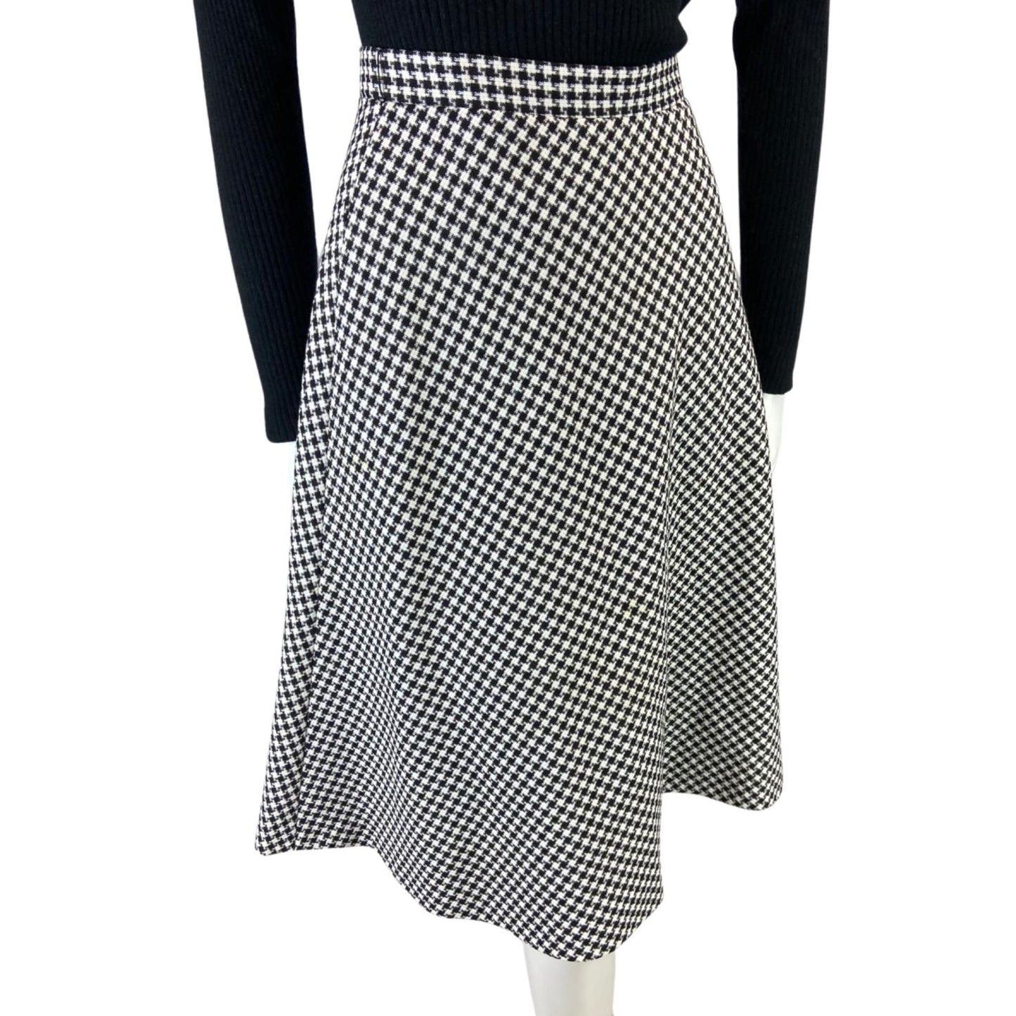VINTAGE 70s BLACK WHITE DOG TOOTH SWING MIDI SKIRT 8 10 S