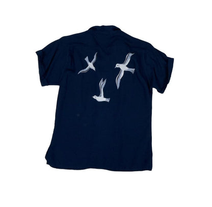 'EIKONT' NAVY BLUE SEAGULL BIRD GRAPHIC SHORT SLEEVED BUTTON-UP BLOUSE S 10
