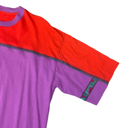 VTG 90S WIND SURF RED PURPLE COLOURBLOCK SINGLE STITCH GRAPHIC TEE LARGE