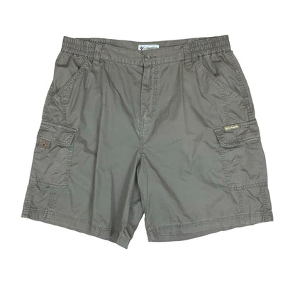 90s 'COLUMBIA' SPORTSWEAR KHAKI GREEN GREY CARGO COMBAT STREETWEAR SHORTS 33W