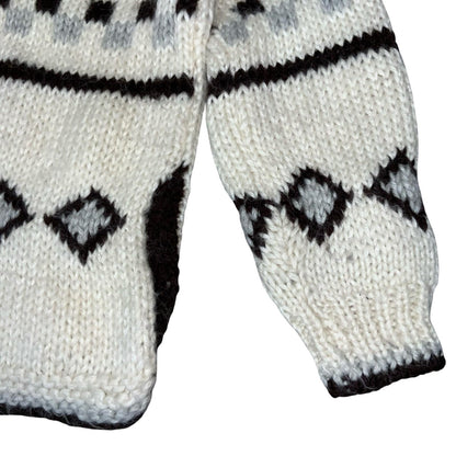 Vtg Chunky Handknit White Black Geometric Pattern Boat Neck Pullover Sweater S