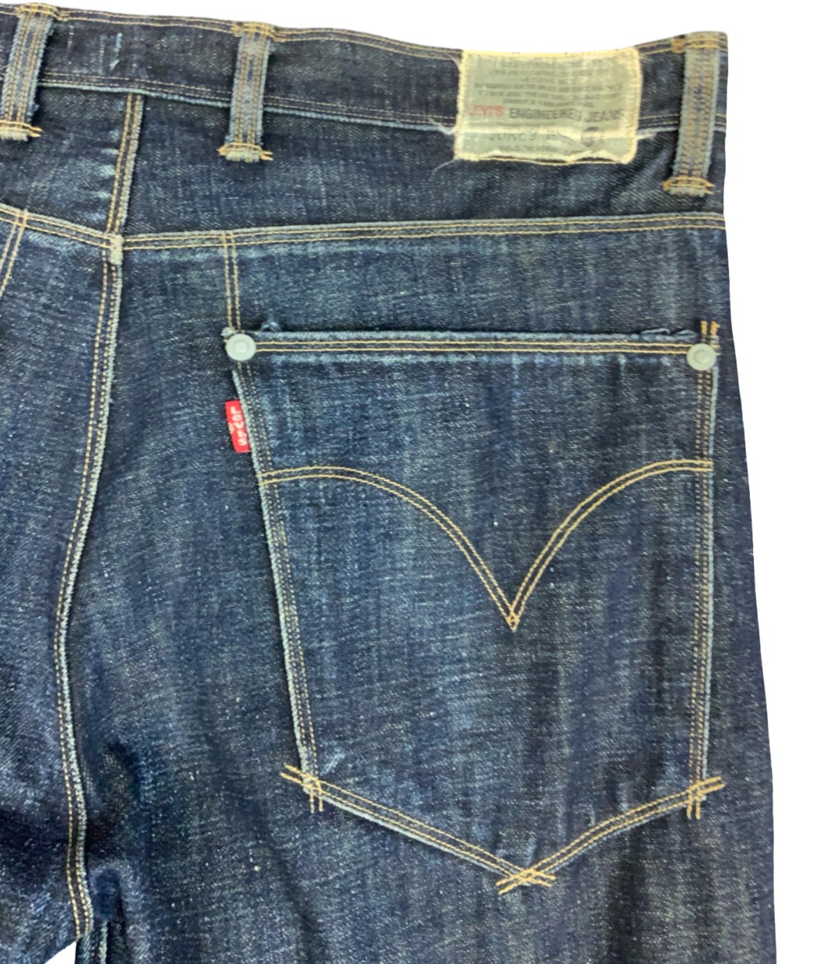 Vtg Levis Engineered Twisted Seam Red Tab Jeans Dark Indigo Blue 38W 35L