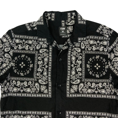 Y2K Black & White Paisley Shirt S