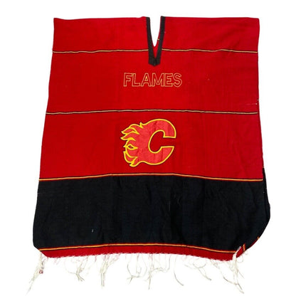 Vintage 00's Red & Black Calgary Flames NHL Pullover Embroidered Poncho OSFA