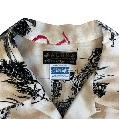 GENUINE RARE COLLECTIBLE DISNEY PIRATES OF CARIBBEAN HAWAIIAN ALOHA SHIRT  S 36”