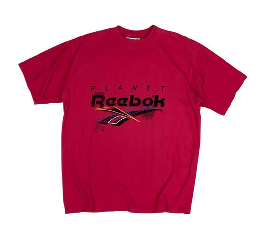 VTG 90S PLANET REEBOK RED GRAPHIC SPORTS TEE MEDIUM