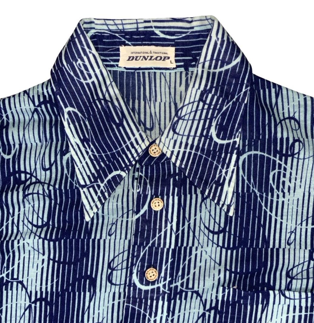 VTG 70s 'DUNLOP' BLUE SWIRL PATTERNED DAGGER COLLAR POLO SHIRT SMALL