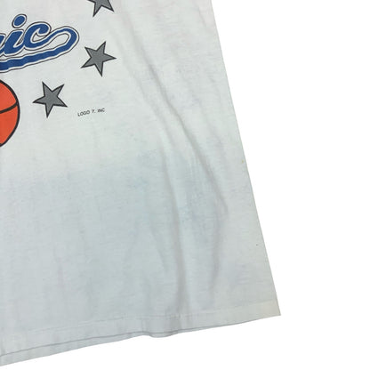VTG 90S LOGO 7 ORLANDO MAGIC NBA BASKETBALL WHITE GRAPHIC V NECK TEE EXTRA LARGE