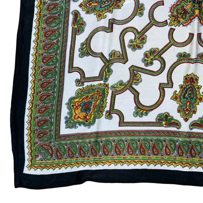 VTG BLACK GREEN RED WHITE DETAILED PATTERN PAISLEY SQUARE SCARF