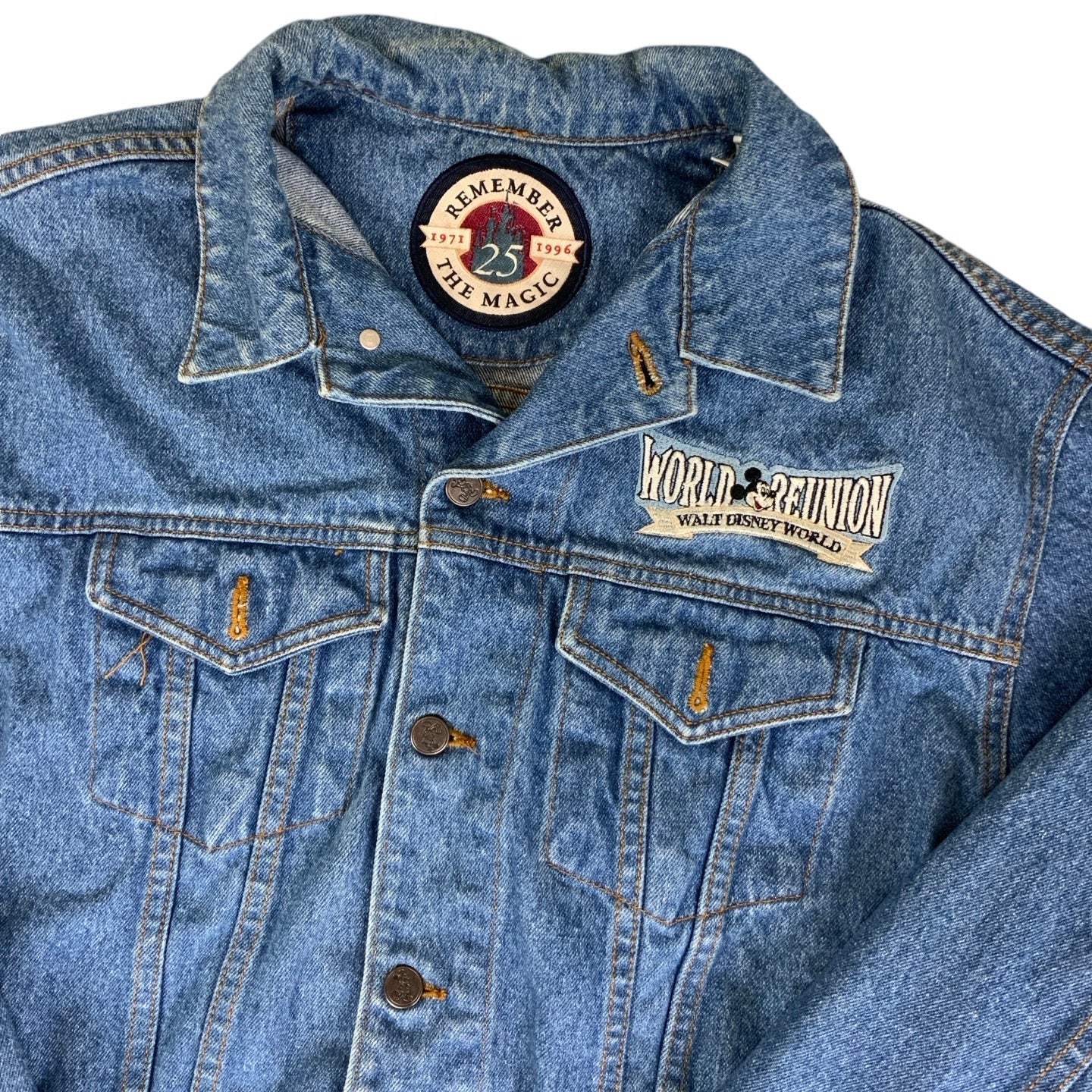 Vintage 90s Walt Disney World Reunion Mickey Embroidered Denim Jacket M L