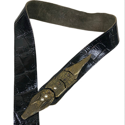 Vintage 90s 00s Y2k Black Shiny Faux Leather Low-Rise Alligator Stud Buckle Belt