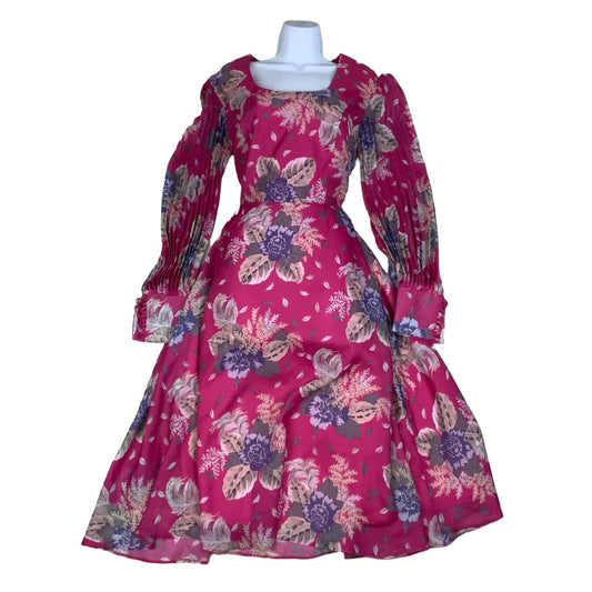 Vintage 70s 80s ‘Trevira’ Pink White Purple Floral Aline Layered Swing Dress 14
