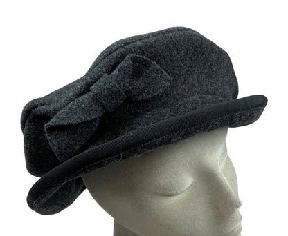 Vintage 90s Grey Beret