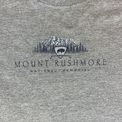 Vintage 90s Grey Mount Rushmore National Memorial Destination Tourist Tee L