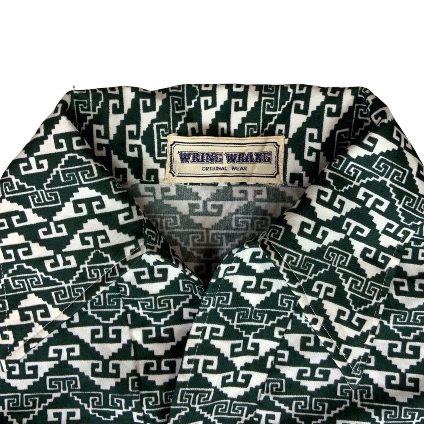 VTG 70s BIG COLLAR MENS POLY SMOCK SHIRT GEOMETRIC PSYCHEDELIC PRINT 37” (35) S